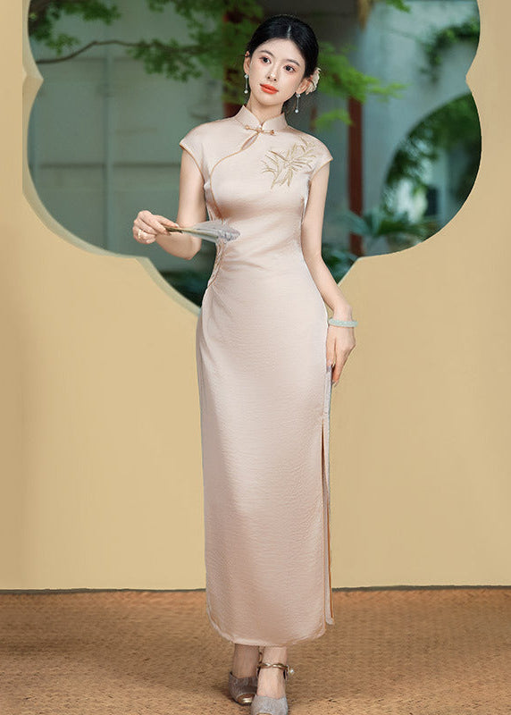 Bamboo Embroidered Qipao | Slim Mandarin Maxi Cheongsam