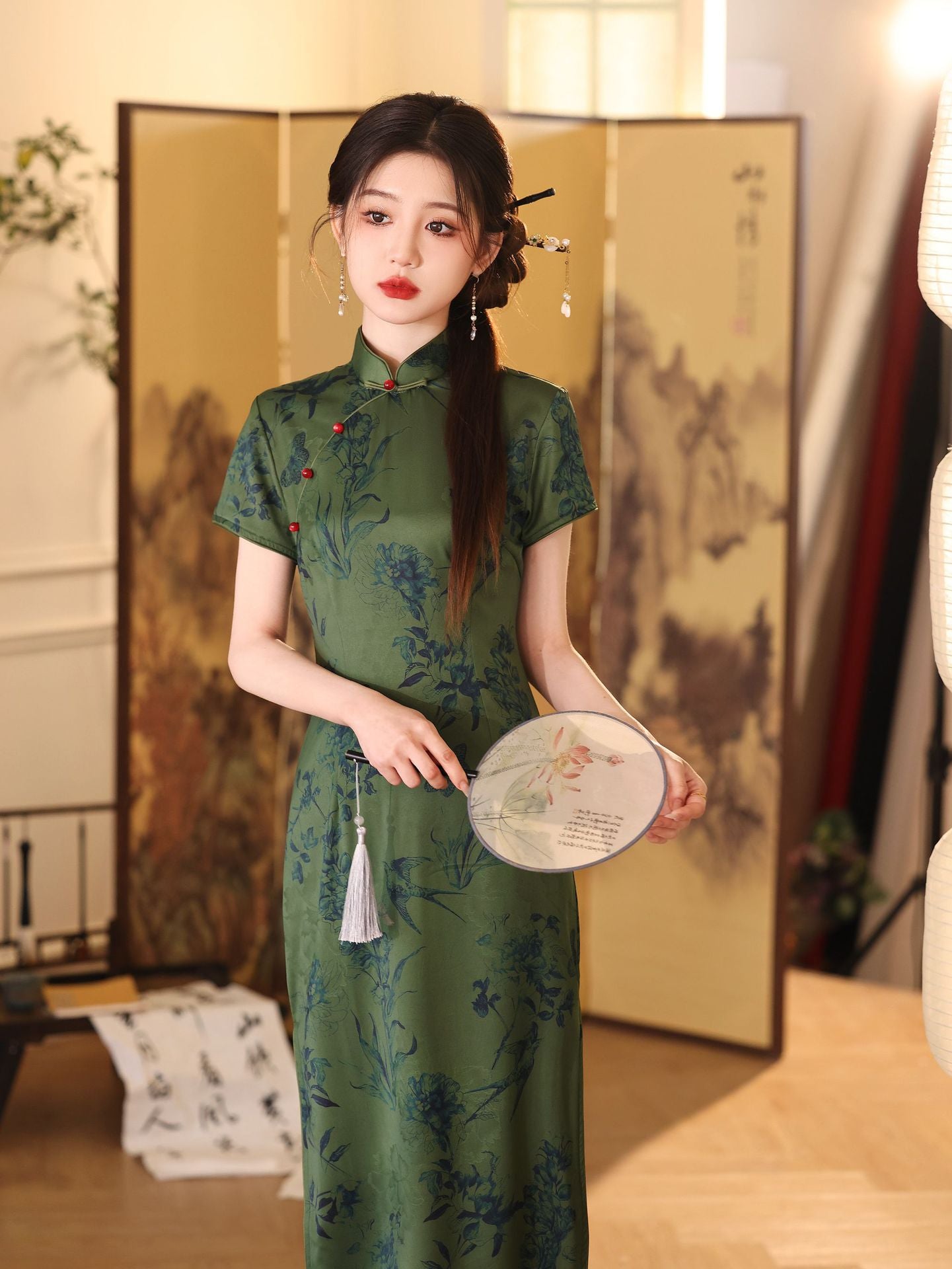 Summer Green Jacquard Qipao | Cap-Sleeve Long Vintage Dress