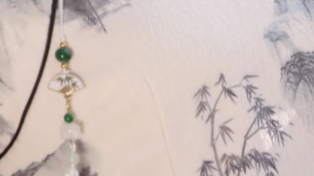 优雅花卉刺绣旗袍 - 中国传统旗袍