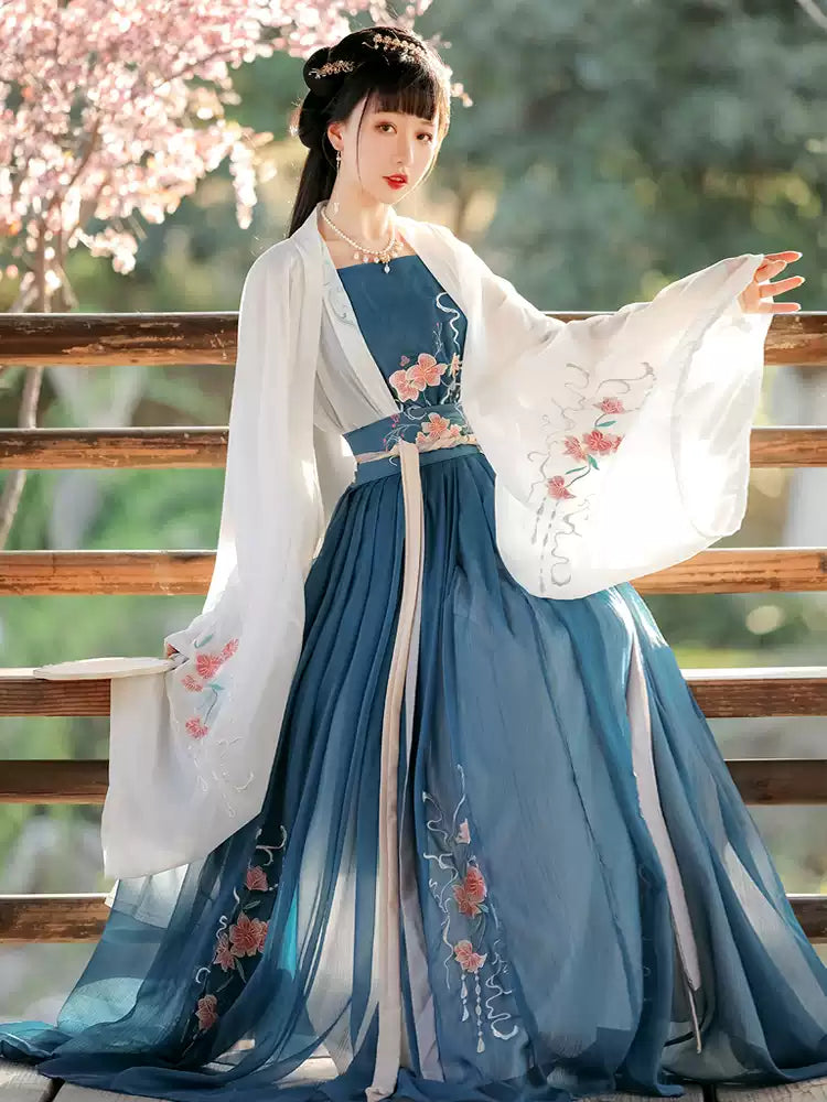 Song Dynasty Hanfu Dress – Traditional Chinese Fairy Style Outfit