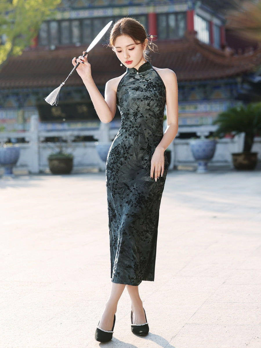 Chinese Triditional sleeveless Qipao