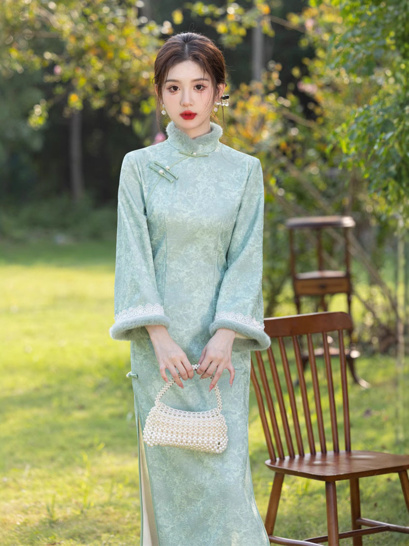 Vintage Floral Green Hanfu Dress for Women with Faux Fur Collar