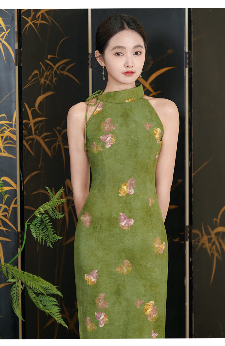 Elegant Floral Embroidered Halter Cheongsam Dress – Vintage Oriental Slim Fit Qipao