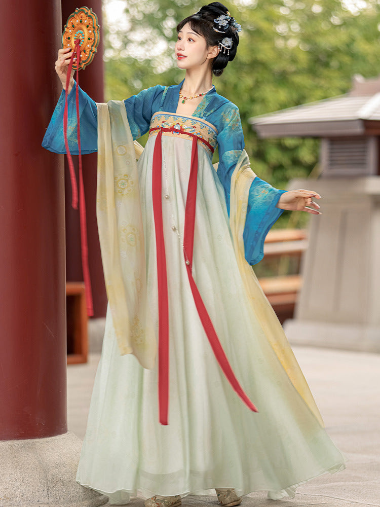 Traditional Chinese Hanfu Dress with Flowing Sleeves and Elegant Detailing