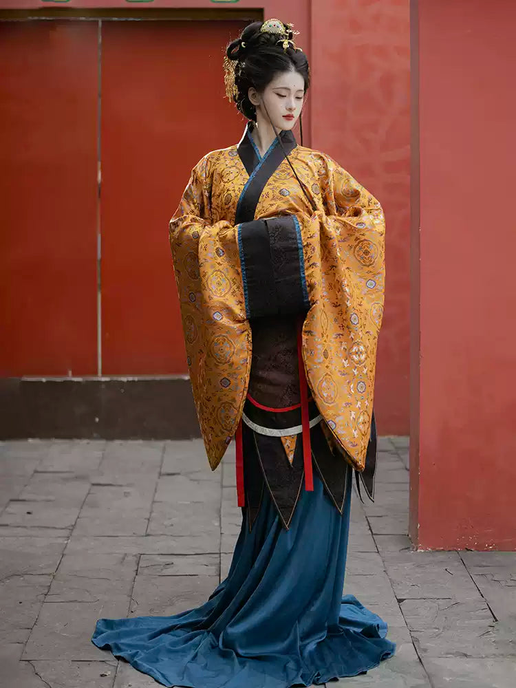 Traditional Hanfu Robe with Red and Blue Accent Belt - Elegant Chinese Ancient Costume