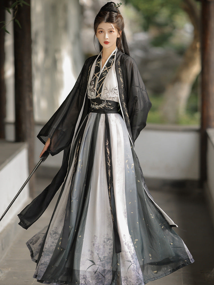 Elegant Black and White Hanfu Set – Traditional Chinese Warrior-Inspired Attire