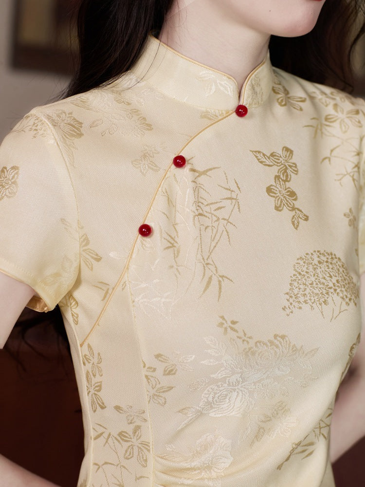 Yellow Jacquard Qipao | Slim Mandarin Collar Short-Sleeve Dress