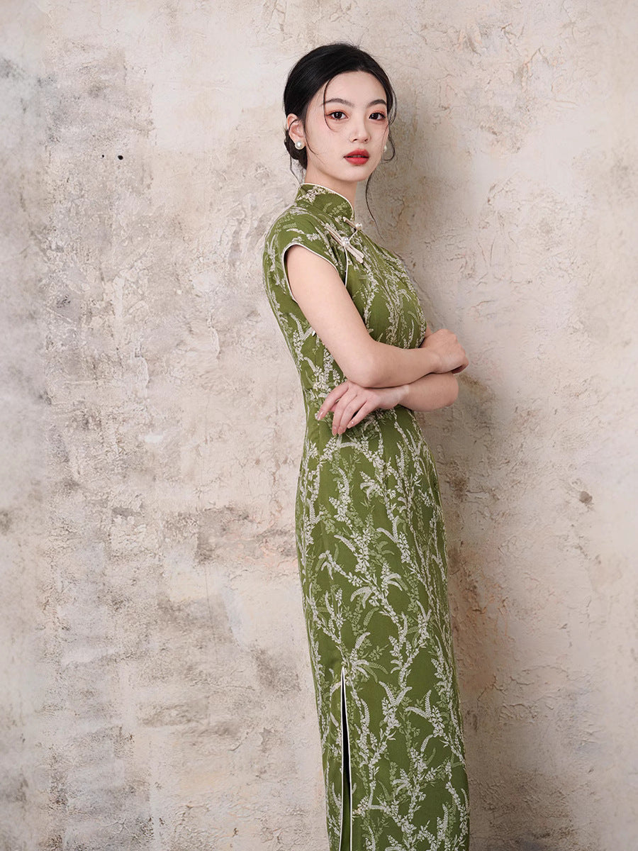 Elegant Floral Embroidered Qipao Dress Traditional Chinese Cheongsam