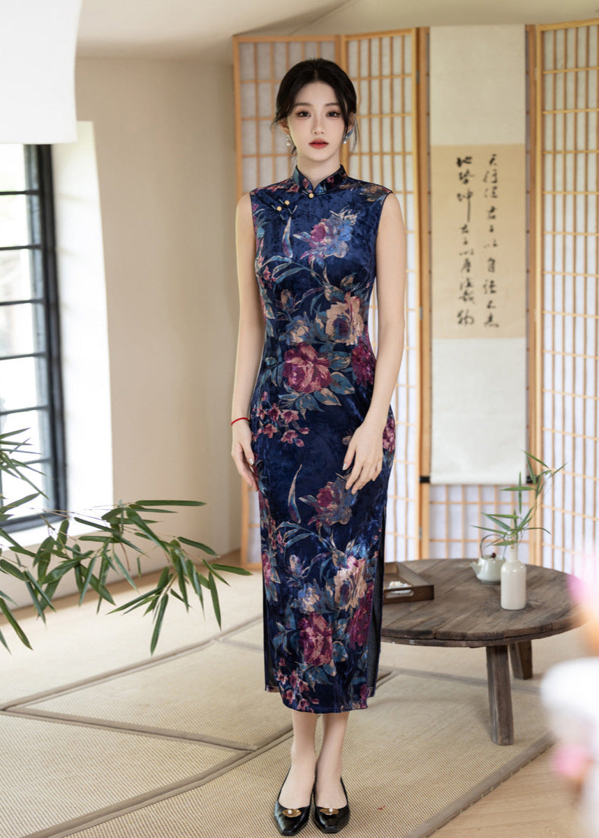 Blue Printed Sleeveless Qipao | Mandarin-Collar Slim Maxi with Side Slit for Banquets & Weddings