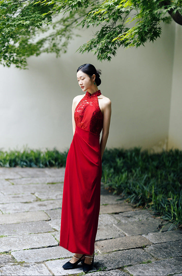 Modern Bridal Qipao Halter Long Gown | Sleeveless Shoulder-Baring