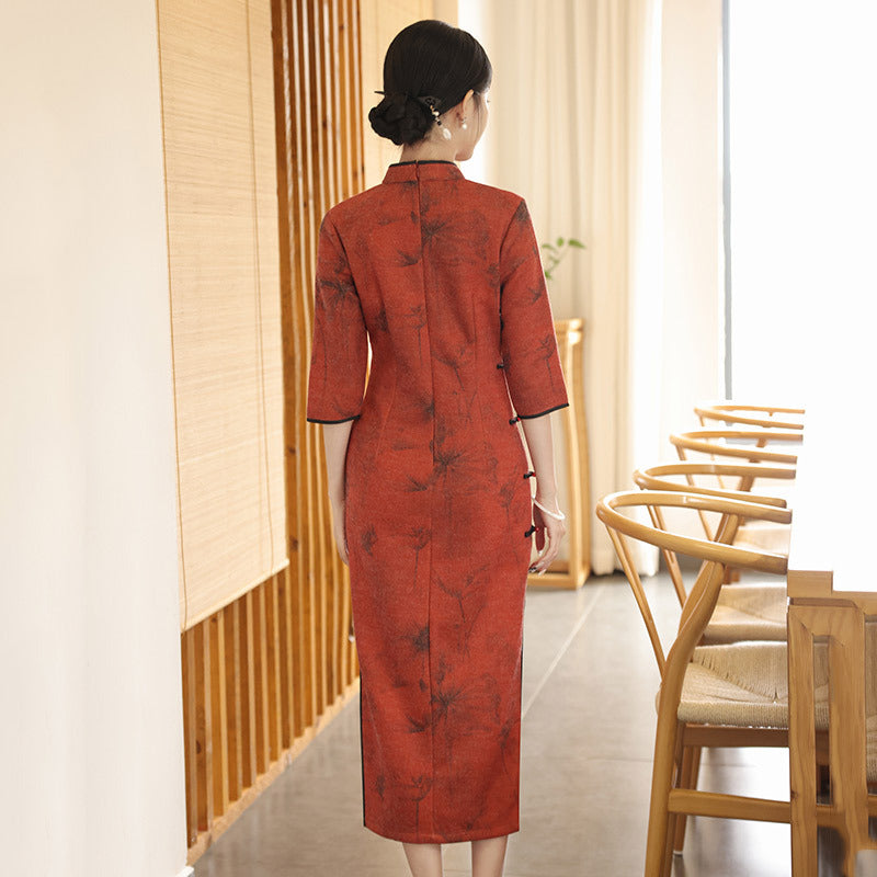 Elegant Red Chinese Qipao Dress with Floral Embroidery