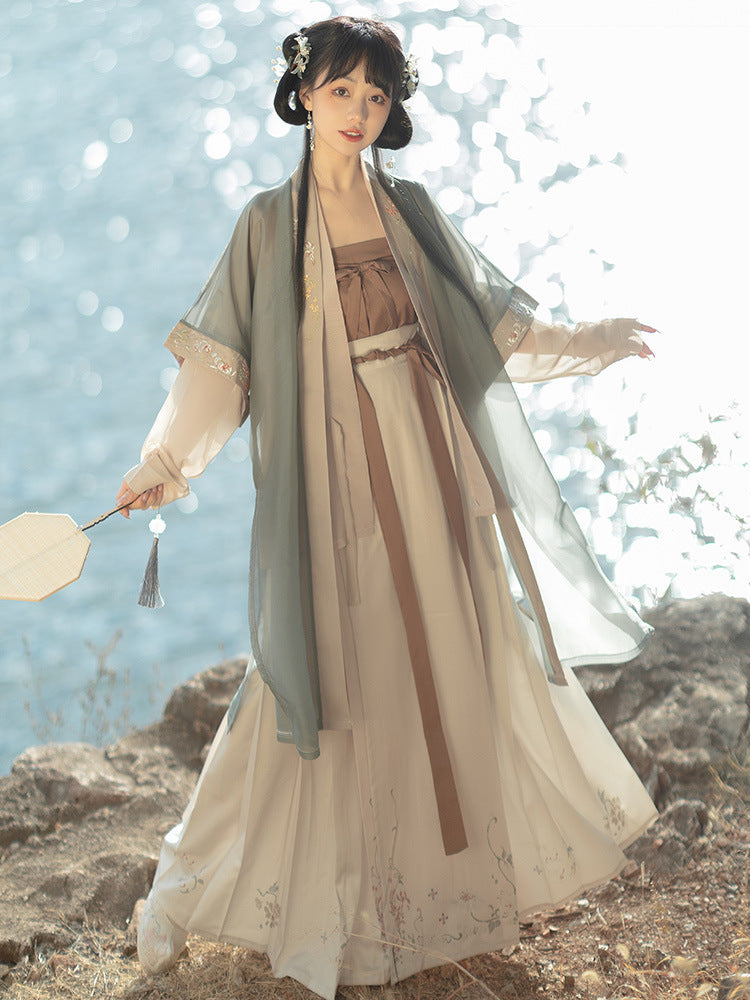 Green and Beige Song Dynasty Hanfu Dress with Floral Embroidery