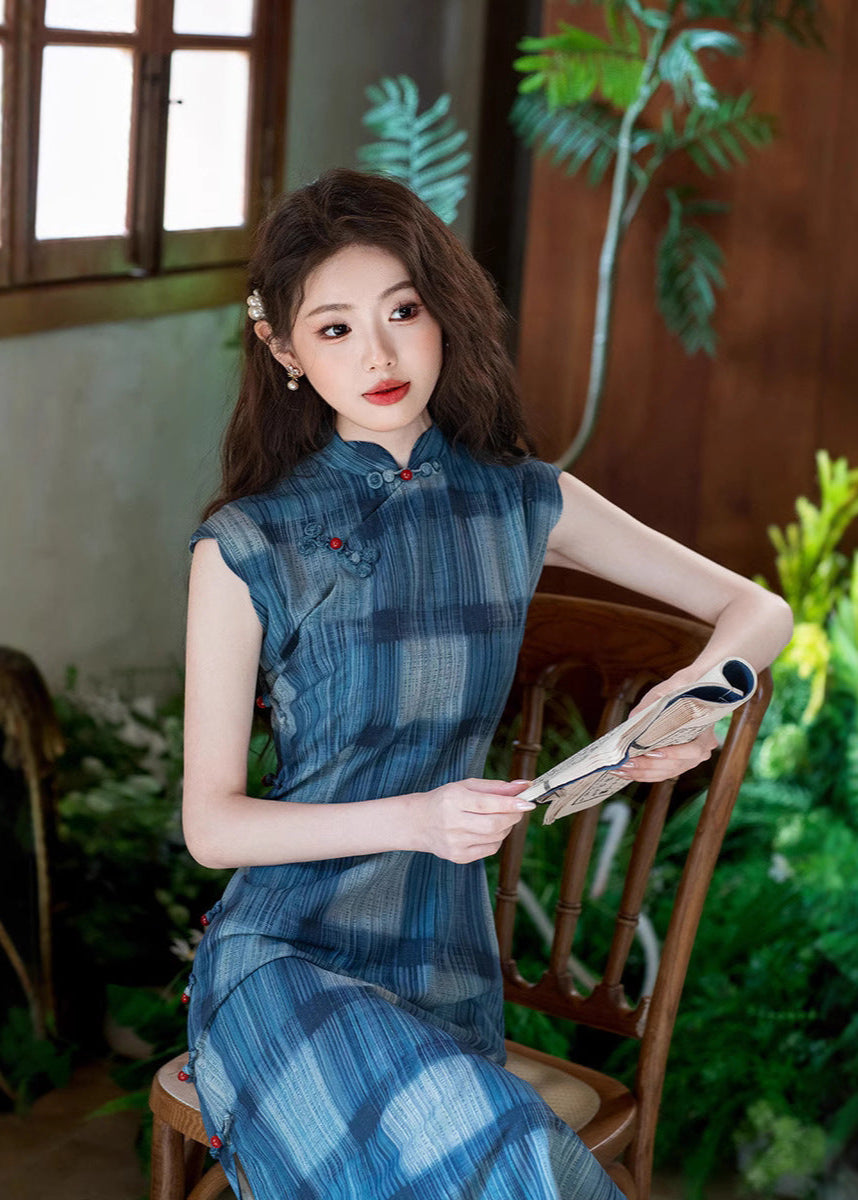 Blue Sleeveless Plaid Qipao Maxi | Vintage Minimal Slim