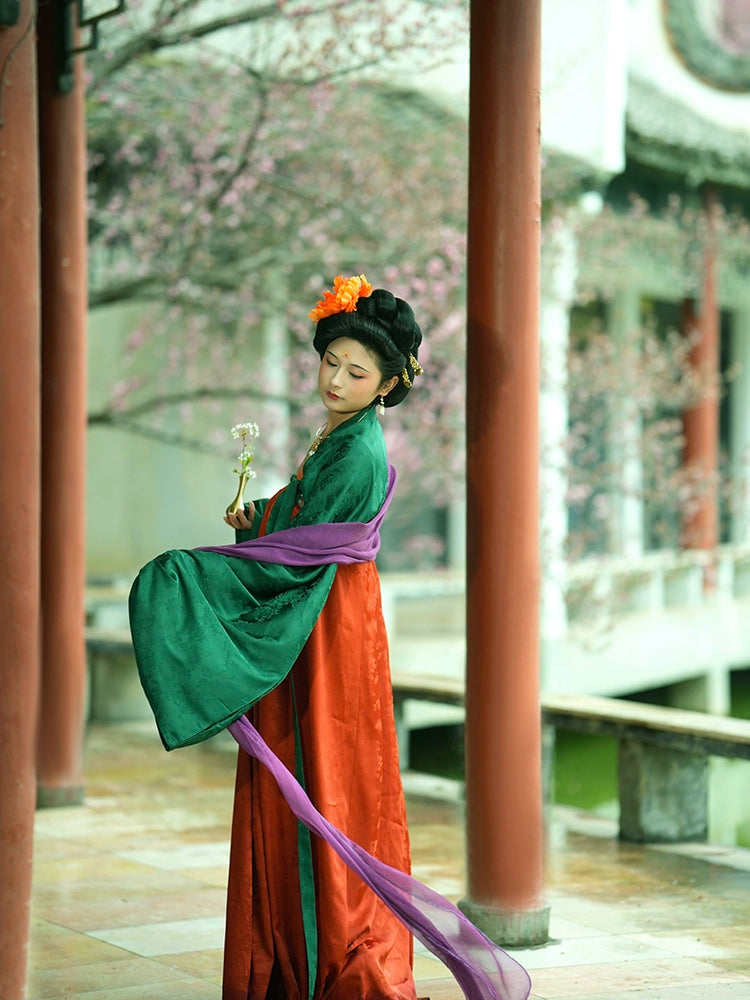 Elegant Red and Green Tang Dynasty Hanfu with Floral Embroidery