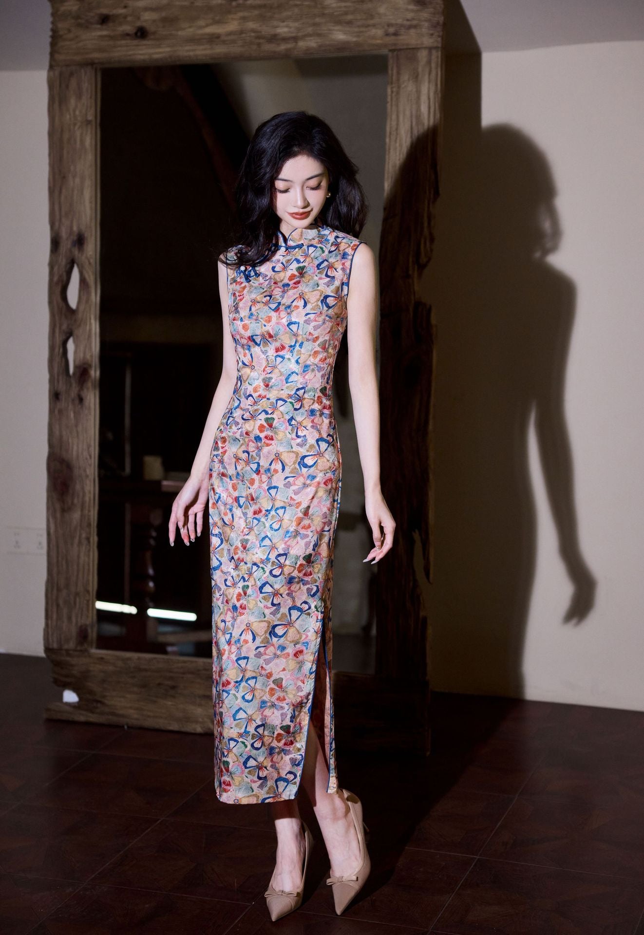 Sleeveless Slim Cheongsam Dress | Artistic Printed Evening Gown