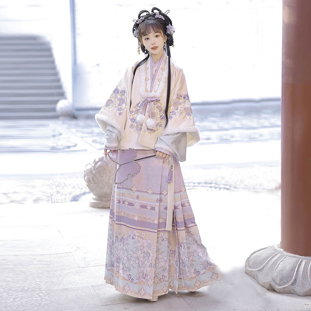 Elegant Embroidered Winter Hanfu Set – Traditional Chinese Clothing for Women