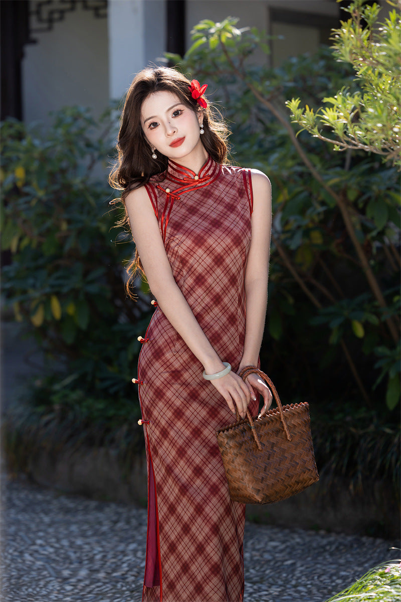 Plaid Qipao Dress Burgundy New Chinese Style Slim Fit with Frog Buttons and  Side Slit | HANGRACE  Han Grace