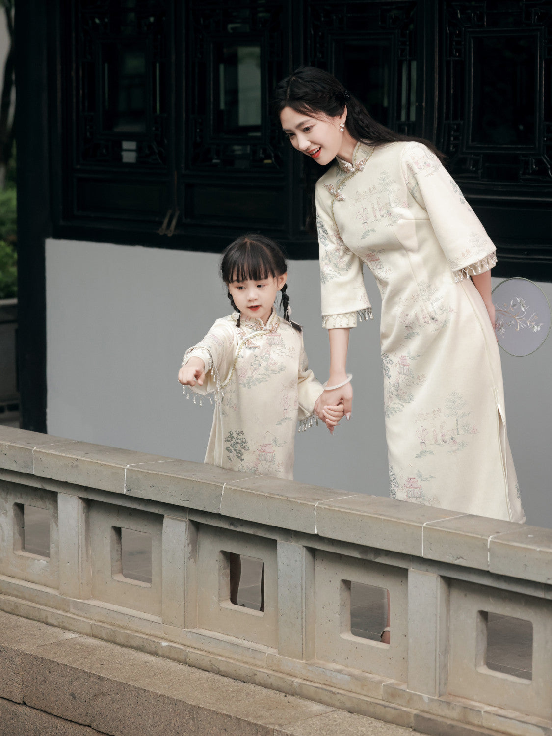 Matching Mother and Daughter Traditional Chinese Cheongsam - Elegant Floral Hanfu Dress for Special Occasions