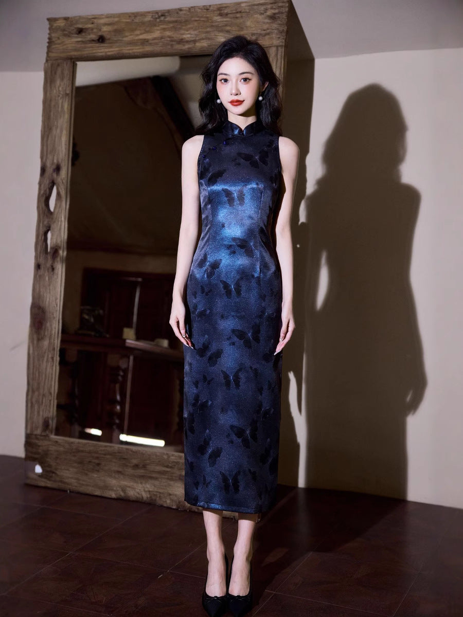 Vintage Sleeveless Qipao Dress with Satin Iridescent Floral Print | Chinese Elegant Design Gown