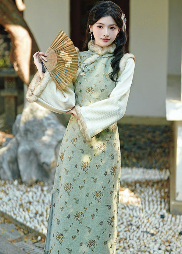 Light Green Daily Plush Vintage Qipao for Winter | Elegant Warmth Long Dress