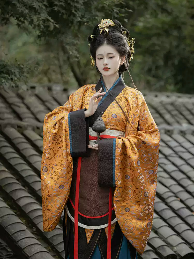 Traditional Hanfu Robe with Red and Blue Accent Belt - Elegant Chinese Ancient Costume