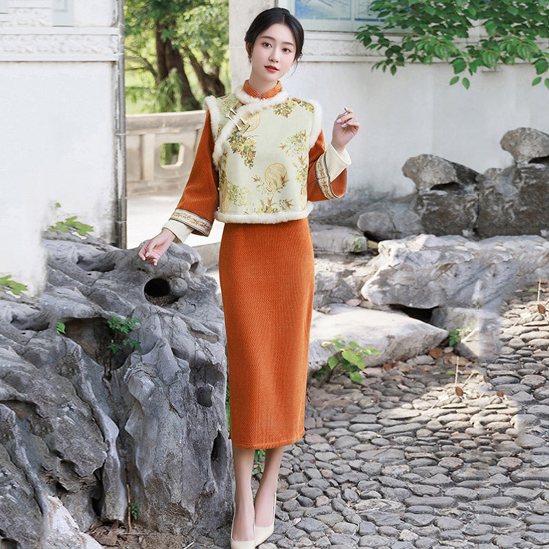 Elegant Winter Hanfu Dress Embroidered Long Sleeve Cheongsam with Fur Trim Han Grace Elegant Winter Hanfu Dress Embroidered Long Sleeve Cheongsam with Fur Trim Han Grace