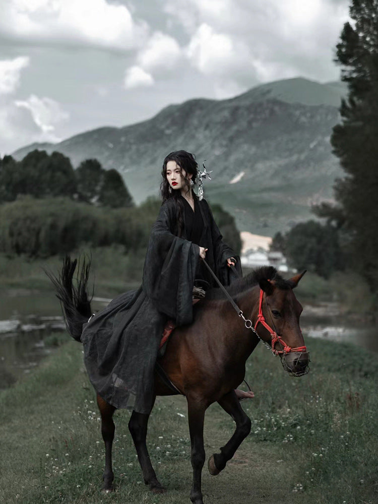 Black Wuxia Hanfu Robe Set For Women Traditional Martial Arts Costume With Wide Sleeves