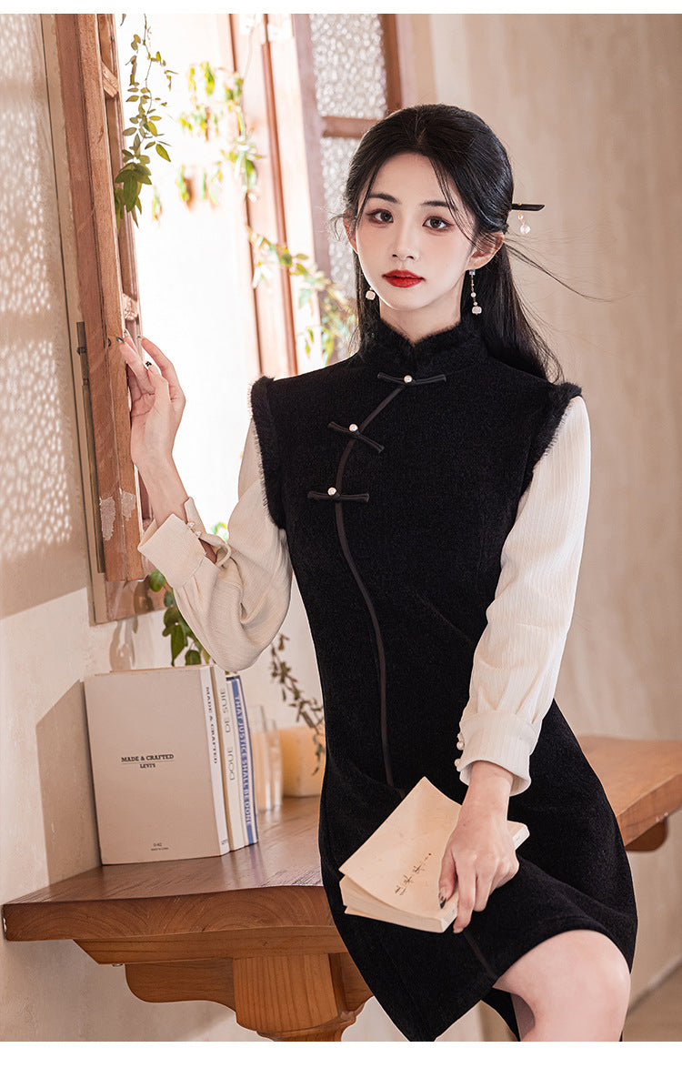 Elegant Vintage Cheongsam Dress – Soft Sleeveless Qipao for a Timeless Look