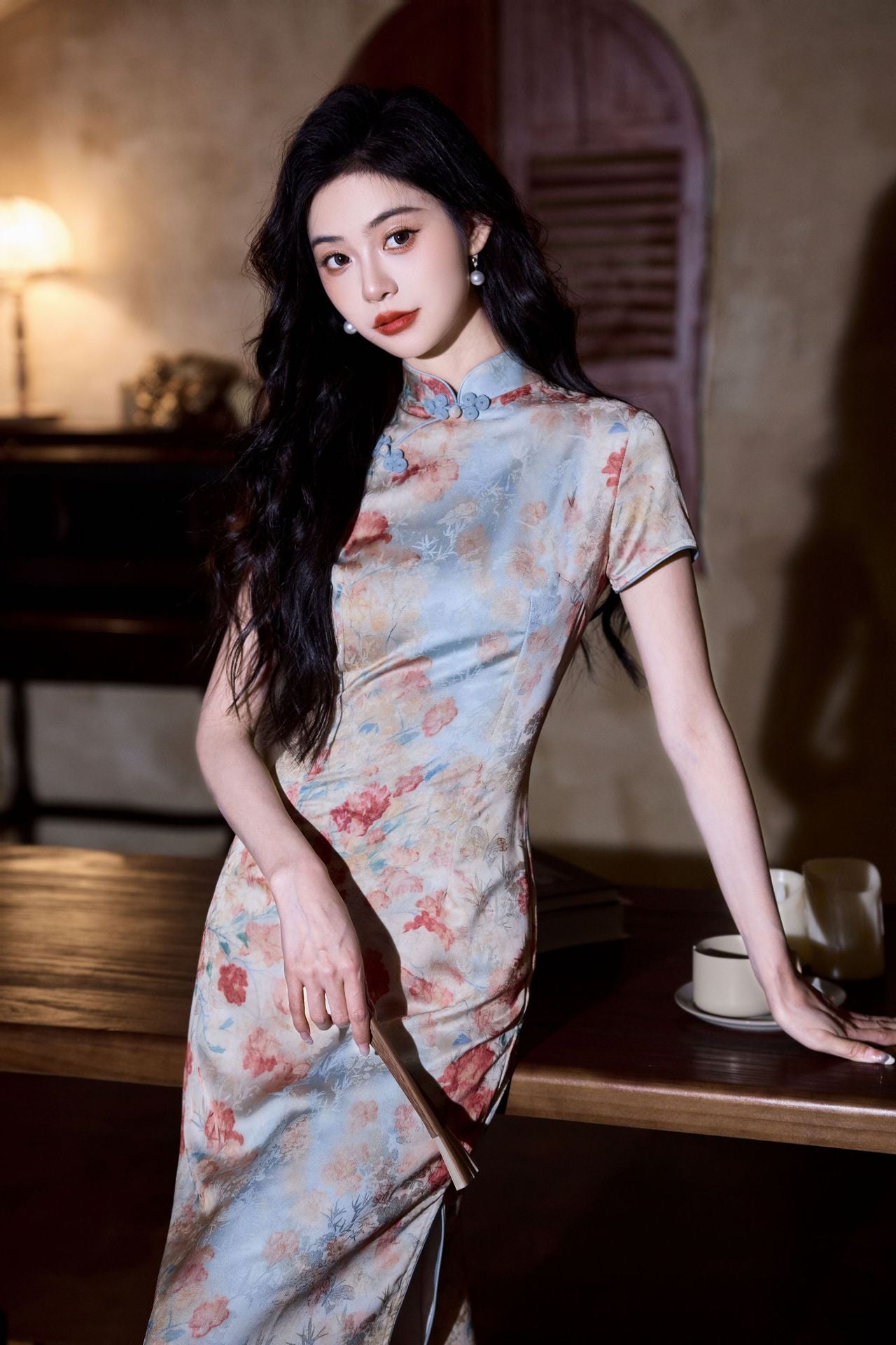 Vintage Qipao Dress | Chinese Slim-fit Mandarin Collar Floral Design