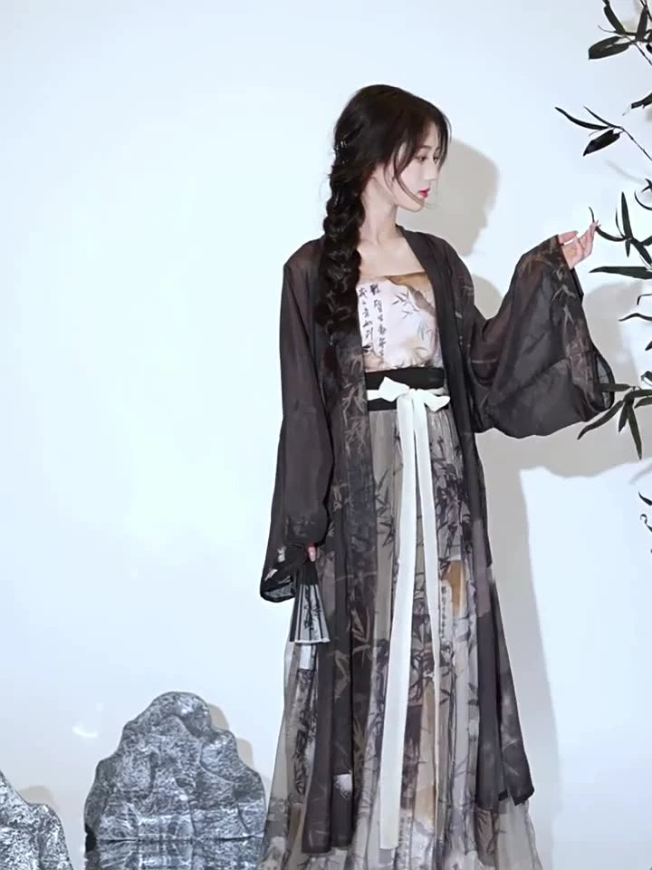 Elegant Bamboo Print Hanfu Dress for Women– Traditional Song Dynasty Hanfu Dress