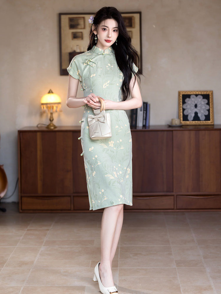 Spring Retro Qipao | Elegant Mandarin Collar Slim Split Dress