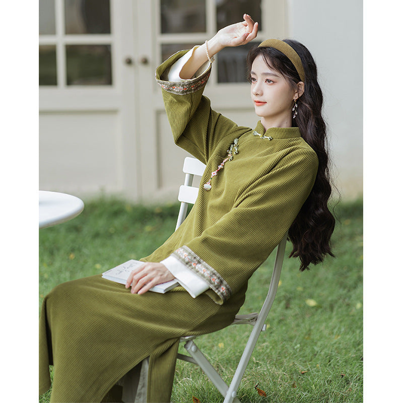 优雅绿色汉服内搭花卉图案背心套装