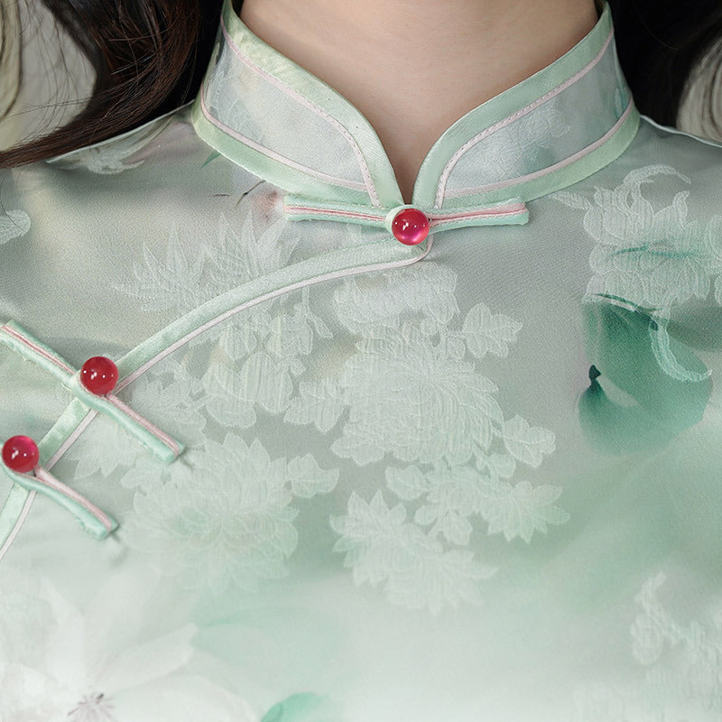 Light Green Vintage Qipao | Summer Short-Sleeve Floral Cheongsam