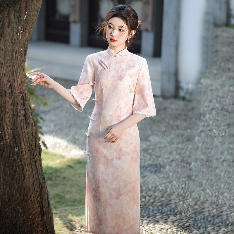 Elegant Pink Floral Cheongsam Dress – Traditional Chinese Qipao with Lace Sleeves