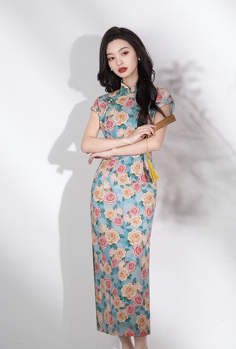 Elegant Floral Cheongsam Dress – Vintage-Inspired High-Slit Qipao for Special Occasions