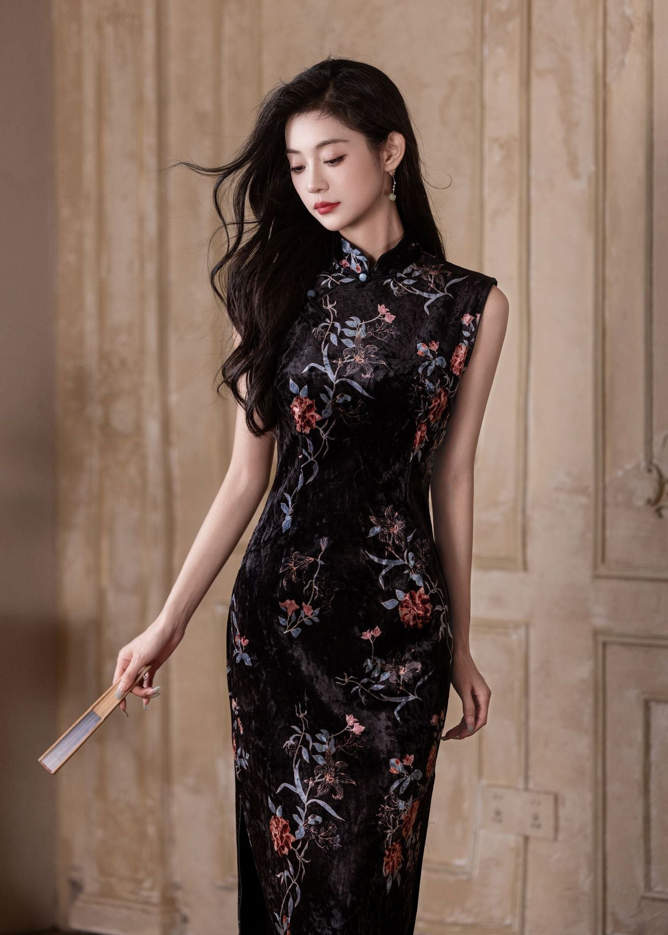Black Floral Vintage Sleeveless Slim Qipao Gown