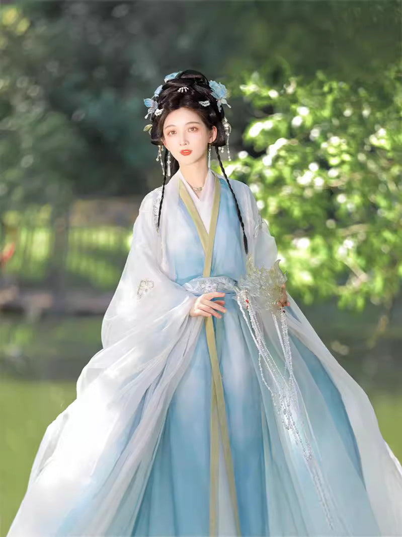 Elegant Flowing Light Blue Hanfu Dress – Traditional Chinese Hanfu for Women