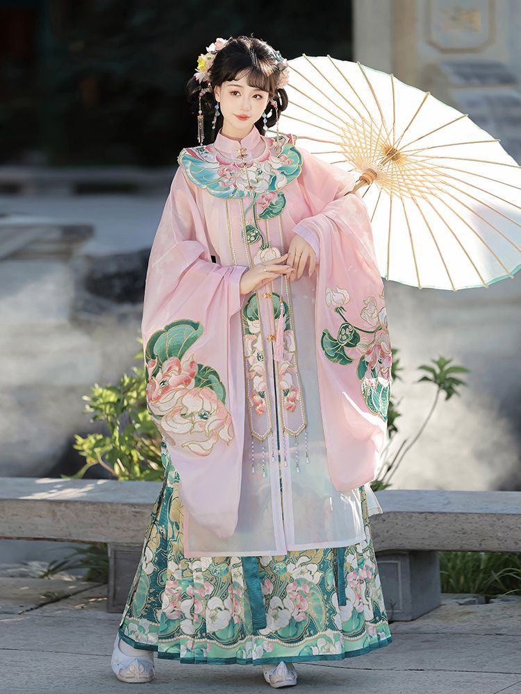 Traditional Pink Floral Hanfu Dress for Women