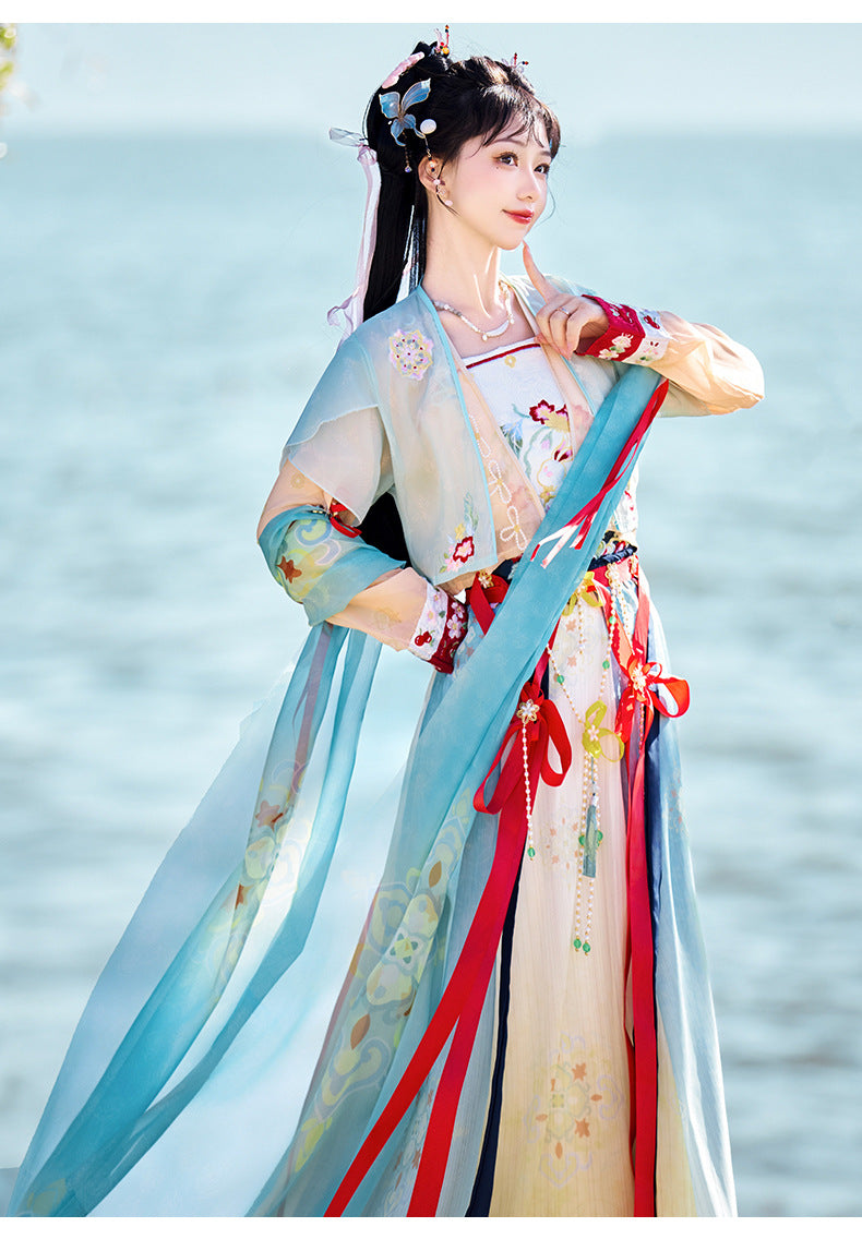 Elegant Floral Embroidered Song Dynasty Hanfu Dress
