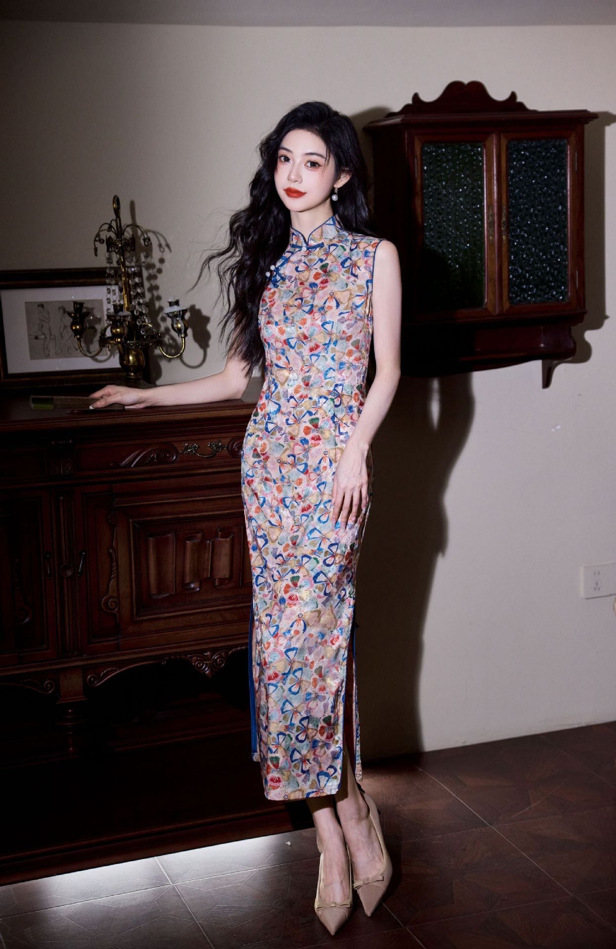 Sleeveless Slim Cheongsam Dress | Artistic Printed Evening Gown