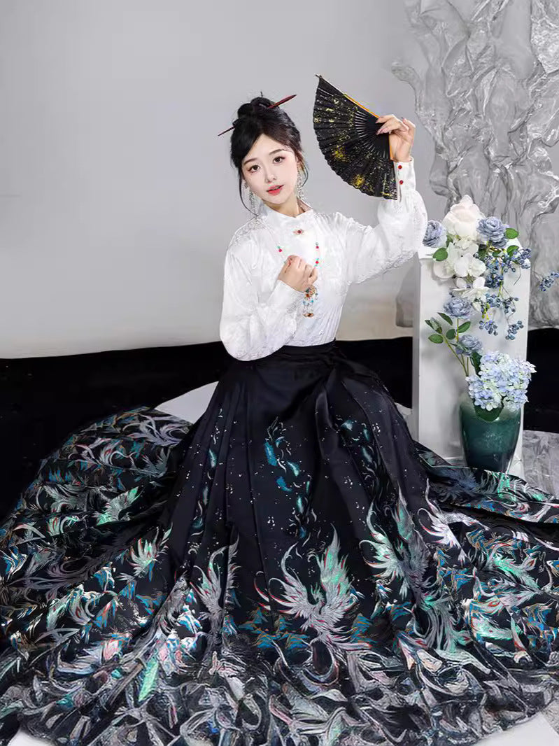 Elegant Phoenix Embroidered Hanfu Skirt Set– Traditional High-Waist Flowing Maxi