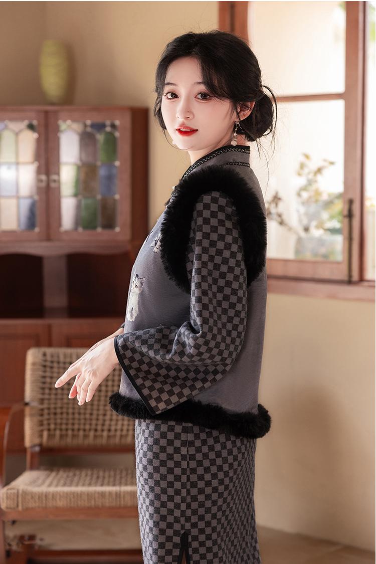Chinese Style Checkered Pattern Dress Long Sleeve Cheongsam