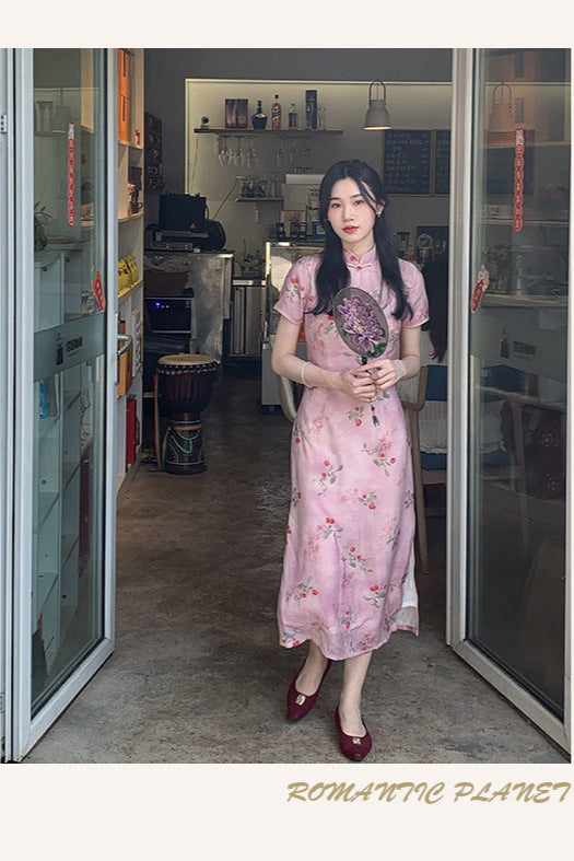 Elegant Pink Cherry Blossom Cheongsam Dress with Delicate Button Detailing