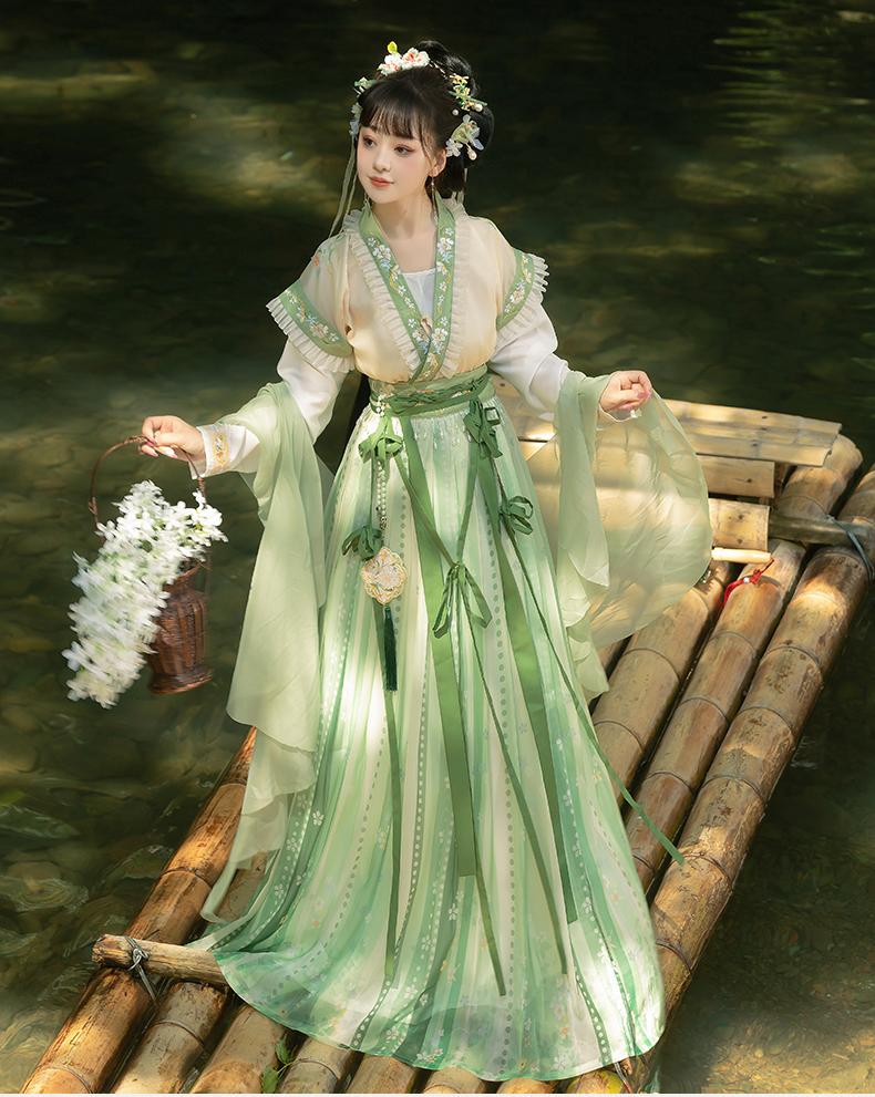 Tang Dynasty Hanfu Dress with Floral Embroidery and Green Ribbon Detail