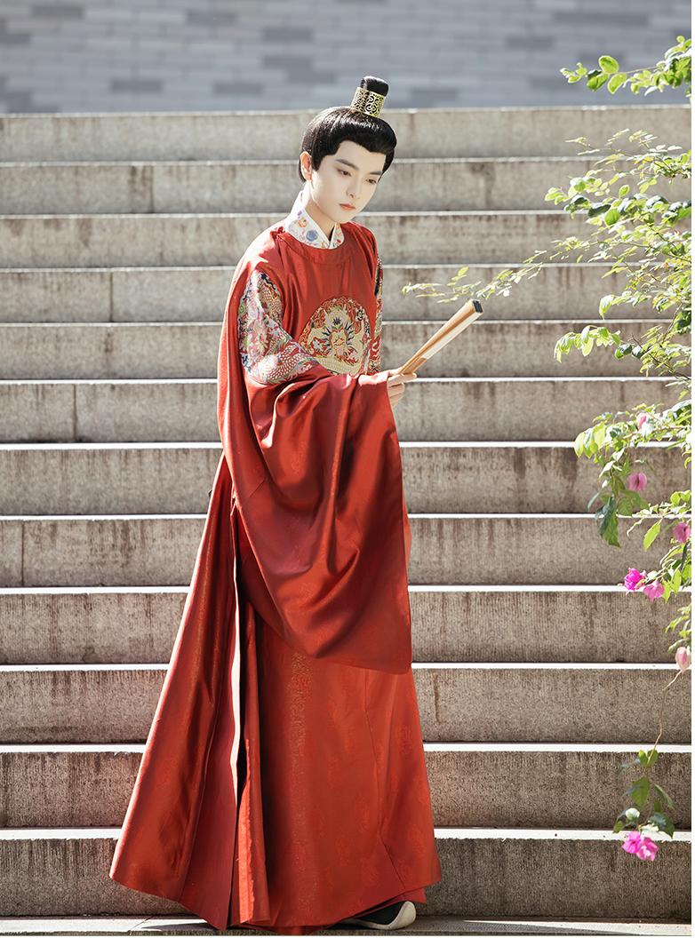 Red Dragon Embroidered Hanfu Robe - Chinese Traditional Costume for Men