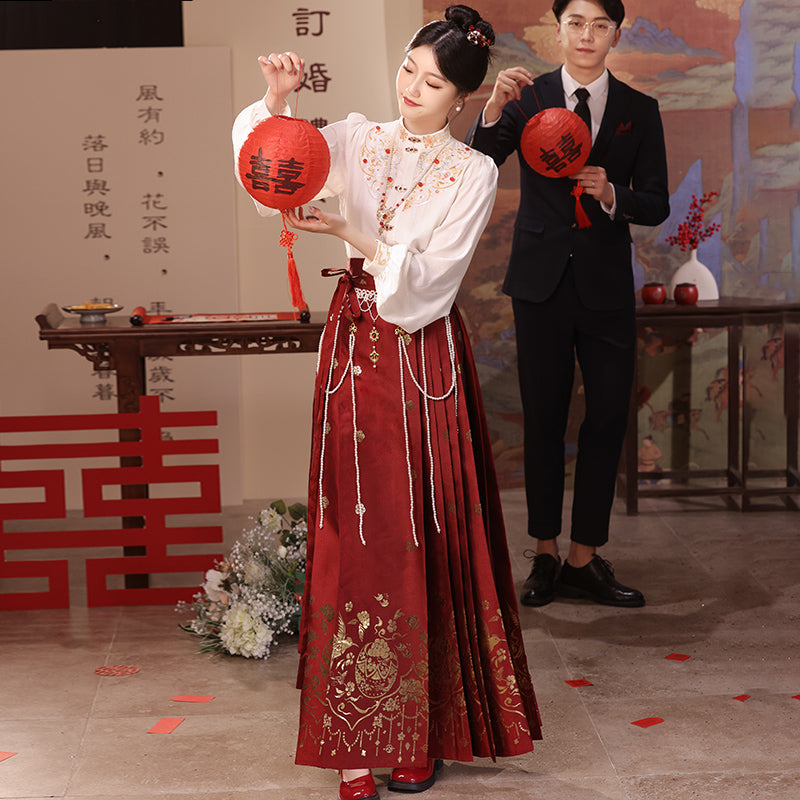 Winter Bridal Embroidered Hanfu Set | Wedding Mamianqun Set with Waist Chain