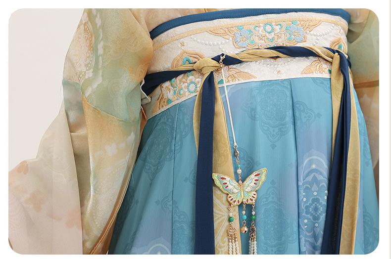Traditional Chinese Hanfu Dress with Flowing Sleeves and Floral Embroidery