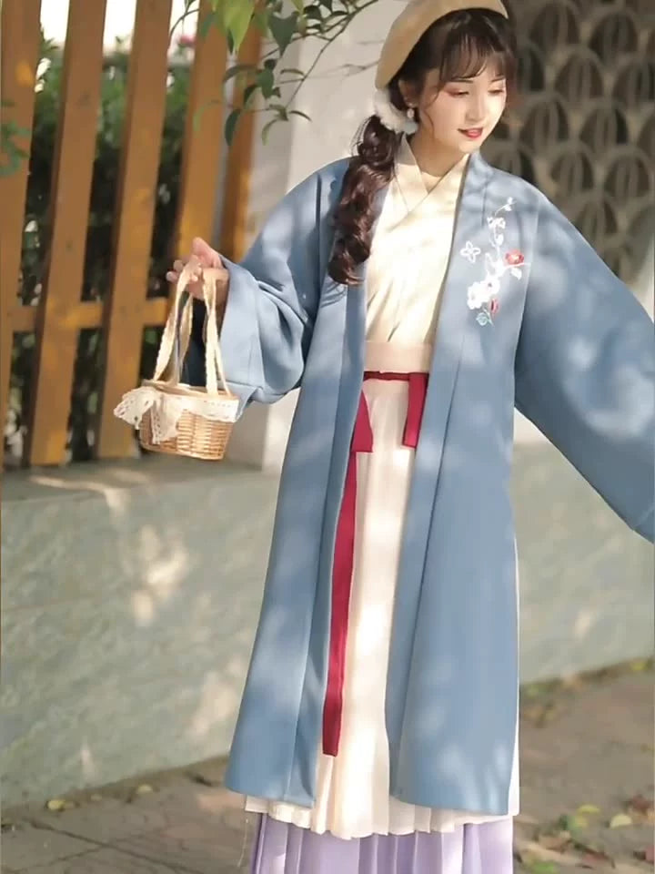 Pleated Skirt with Belt for Hanfu Style, Elegant Green and White Color Combination