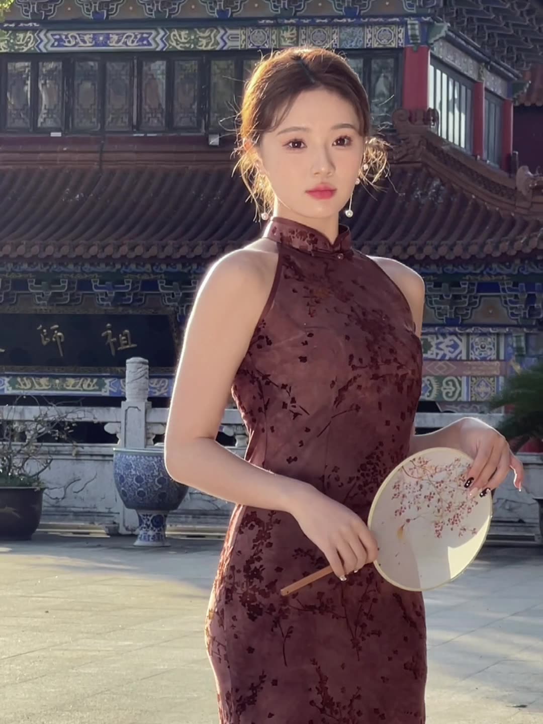 Chinese Triditional sleeveless Qipao