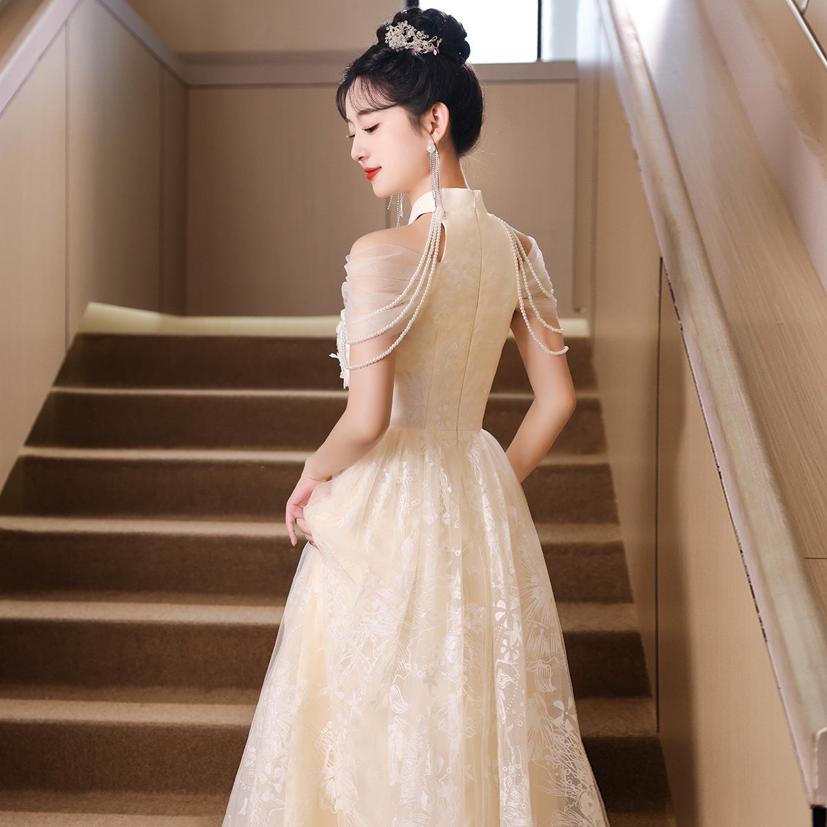 Vintage Lace Off-Shoulder Flower Girl Dress Elegant Gown